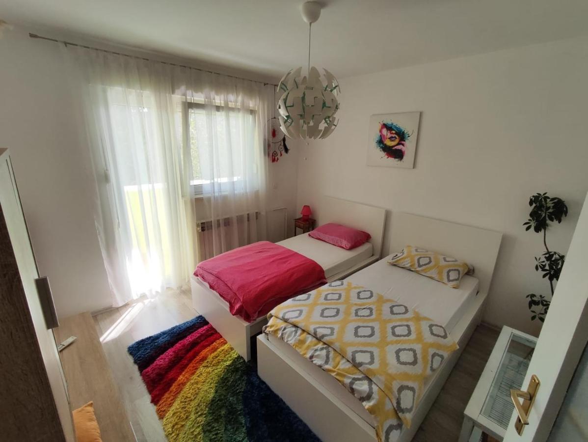 Danube Apartment วูโควาร์ ภายนอก รูปภาพ